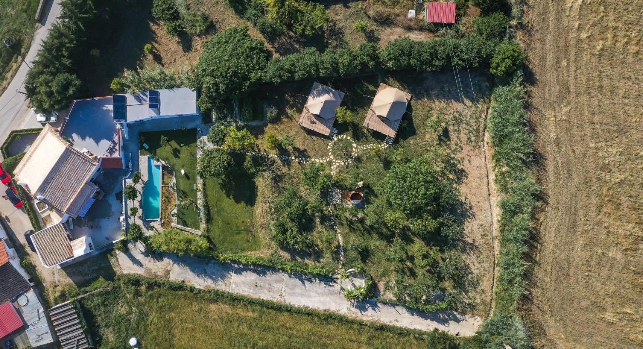 The Far End Surf House - Surf & Yoga Holidays Lourinhã Dış mekan fotoğraf