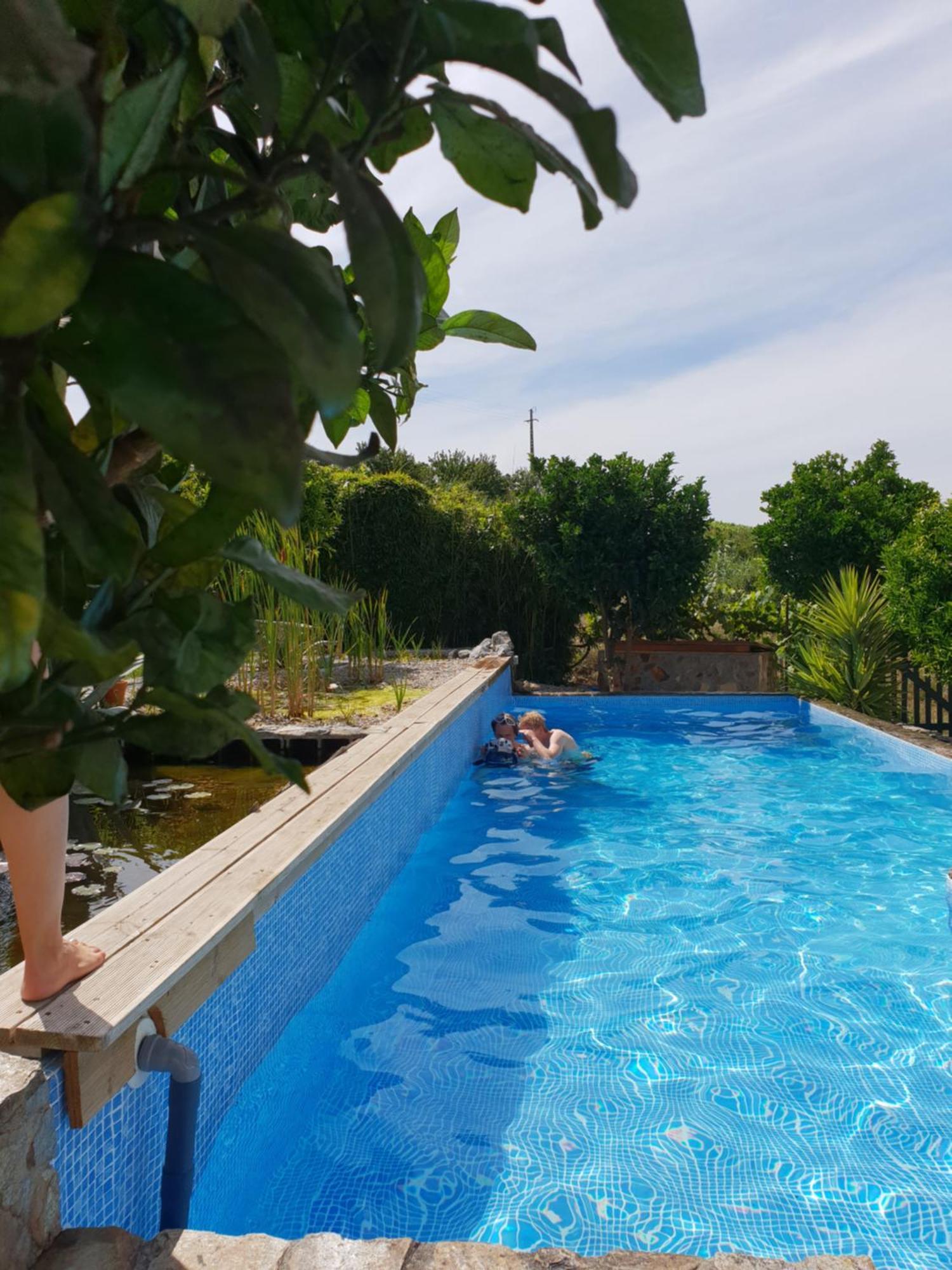 The Far End Surf House - Surf & Yoga Holidays Lourinhã Dış mekan fotoğraf