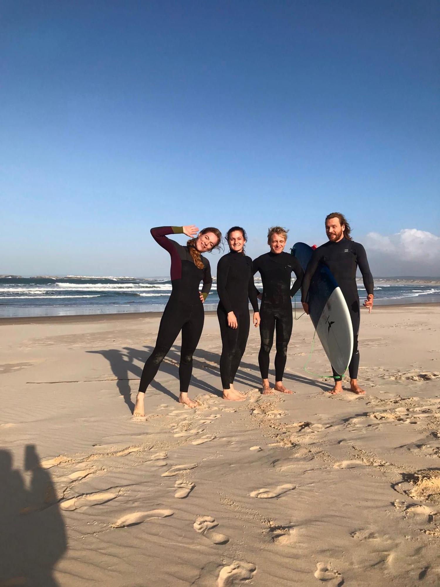 The Far End Surf House - Surf & Yoga Holidays Lourinhã Dış mekan fotoğraf