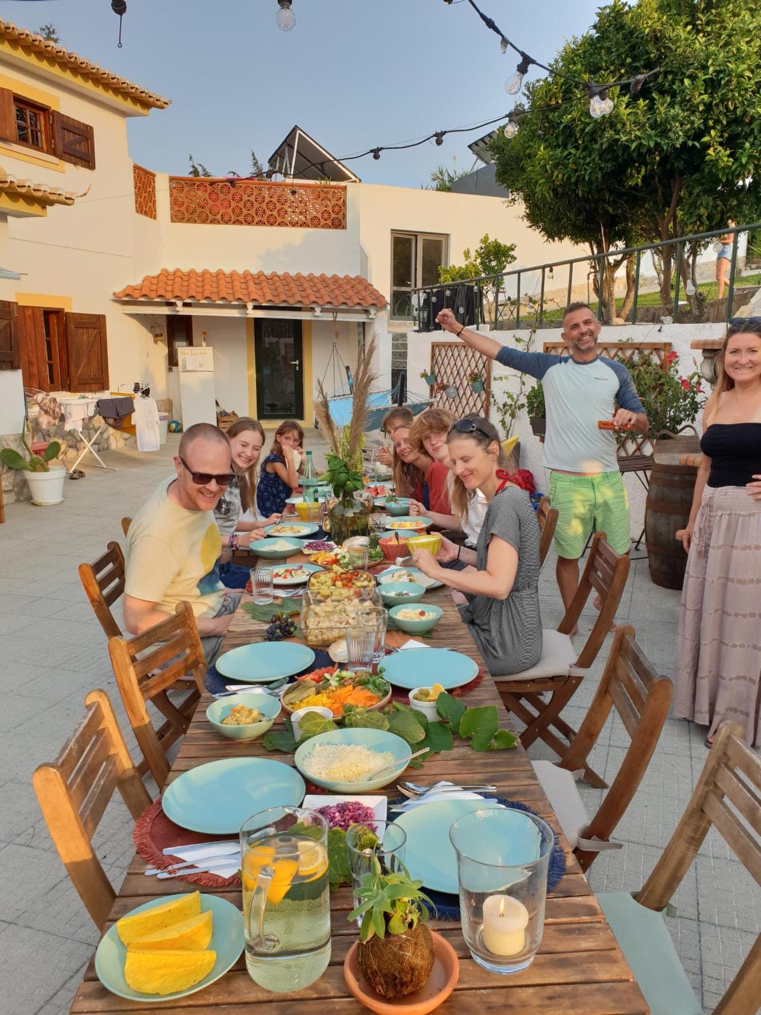 The Far End Surf House - Surf & Yoga Holidays Lourinhã Dış mekan fotoğraf