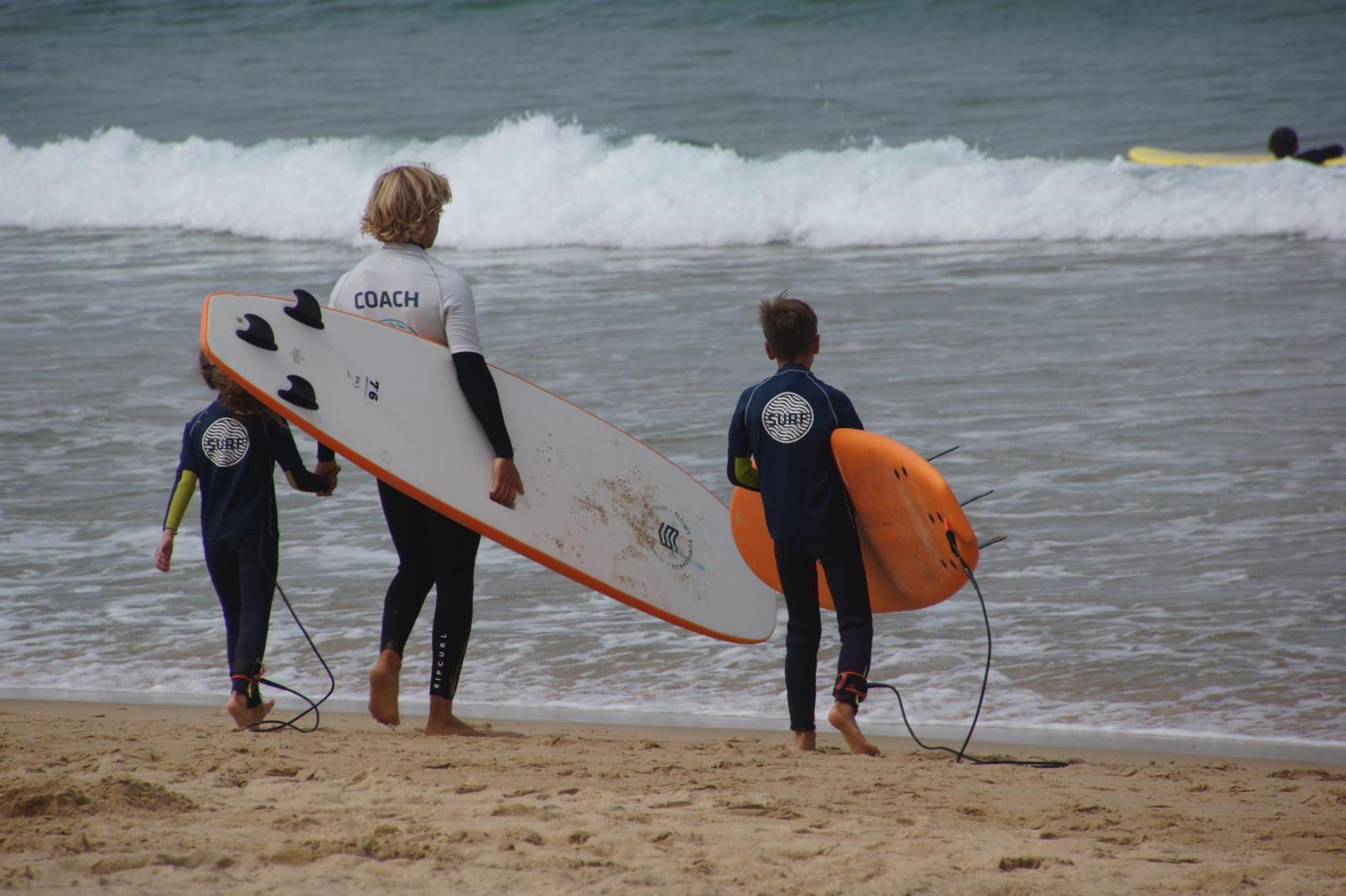 The Far End Surf House - Surf & Yoga Holidays Lourinhã Dış mekan fotoğraf